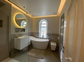 5 Star, Boutique Victorian,Entire 3 bedroom hse ,STH LONDON